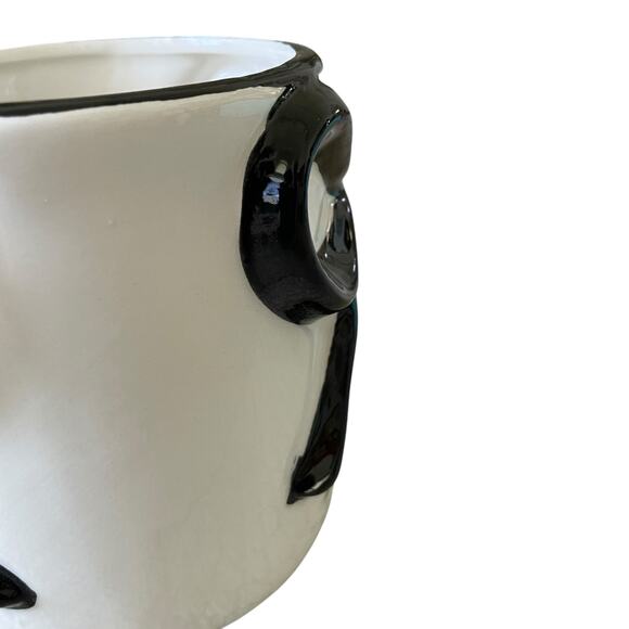 Sheffield Home Hand Painted Large Black Bow Embossed Mug Set of 2 White New - Picture 15 of 15